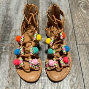 GAP kids sandals size 13 YOUTH